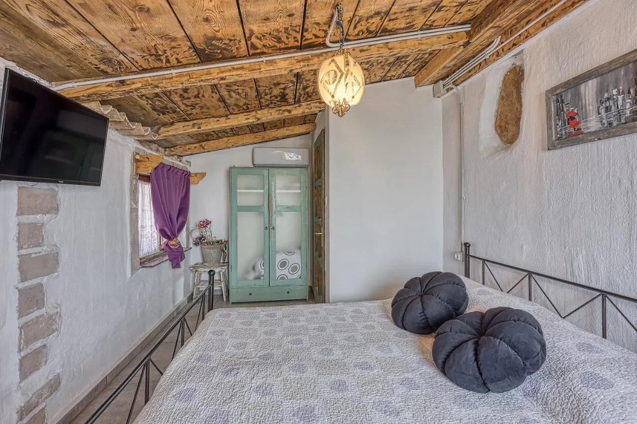 Rustic Home Izabel - Happy Rentals Vila
